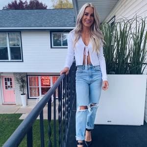 Meet your Posher, Kara